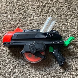 Vintage 1994 nerf ripsaw gun